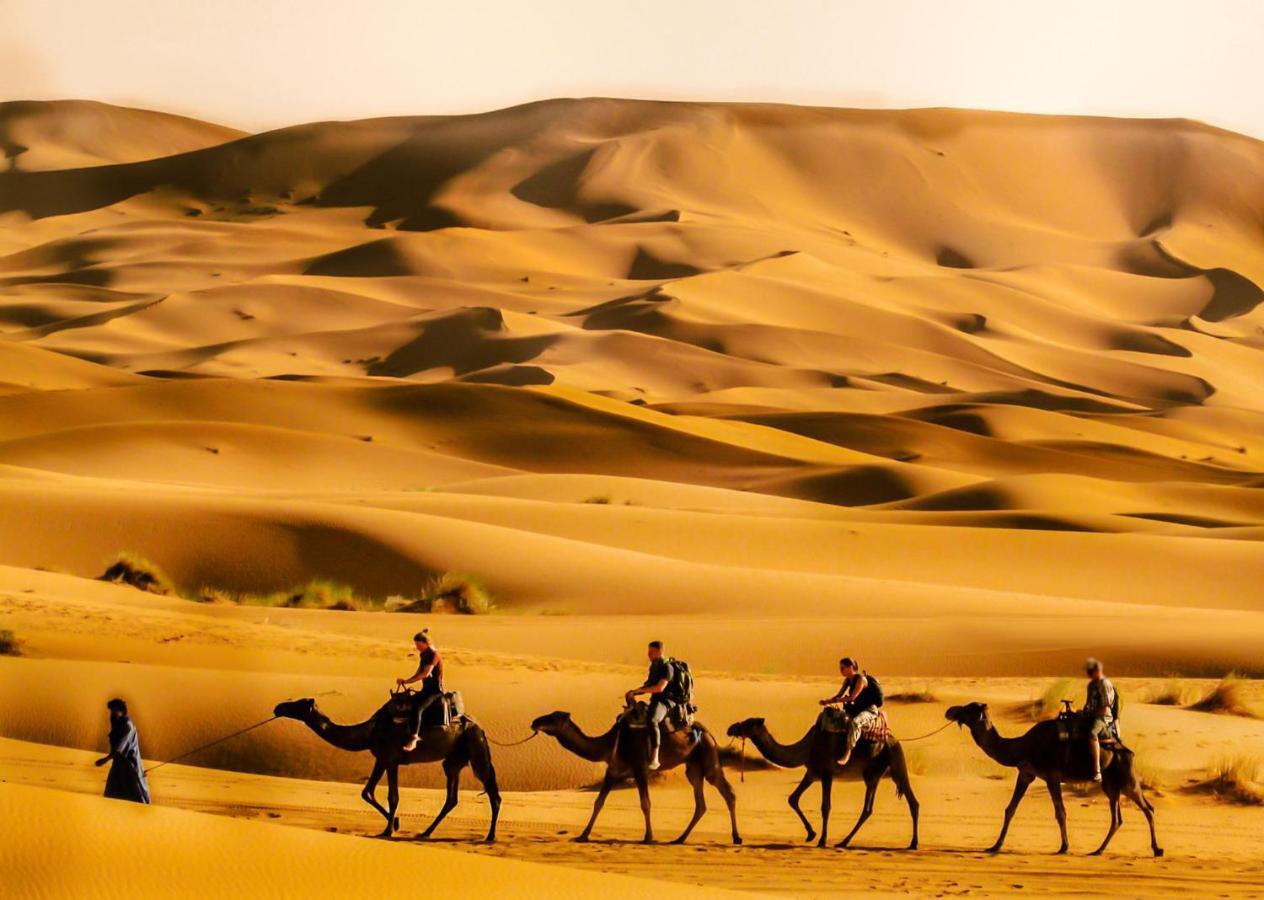 Les Roches Desert Camp Merzouga Exterior foto